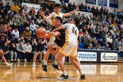 Octorara vs. Lancaster Mennonite in the L-L League boys basketball championship game at Manheim Township High School in Lancaster on Thursday, February 12, 2026. Mark Palczewski Photo.