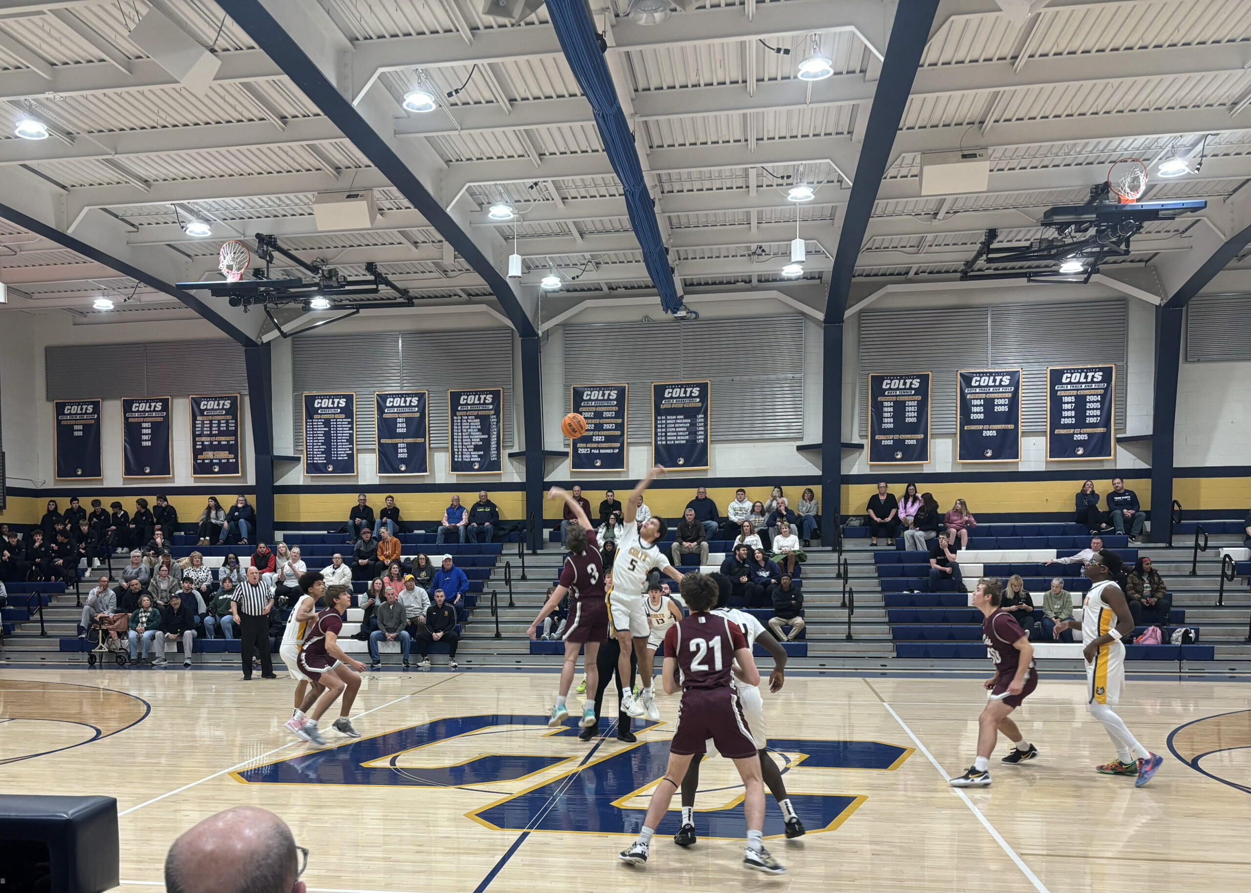 Rumble at the Golden Corral – Cedar Cliff forges comeback to take down Mechanicsburg in OT
